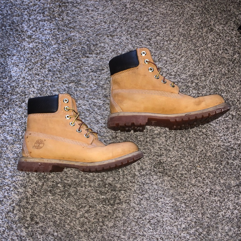 Timberlands - Picture 3 of 11